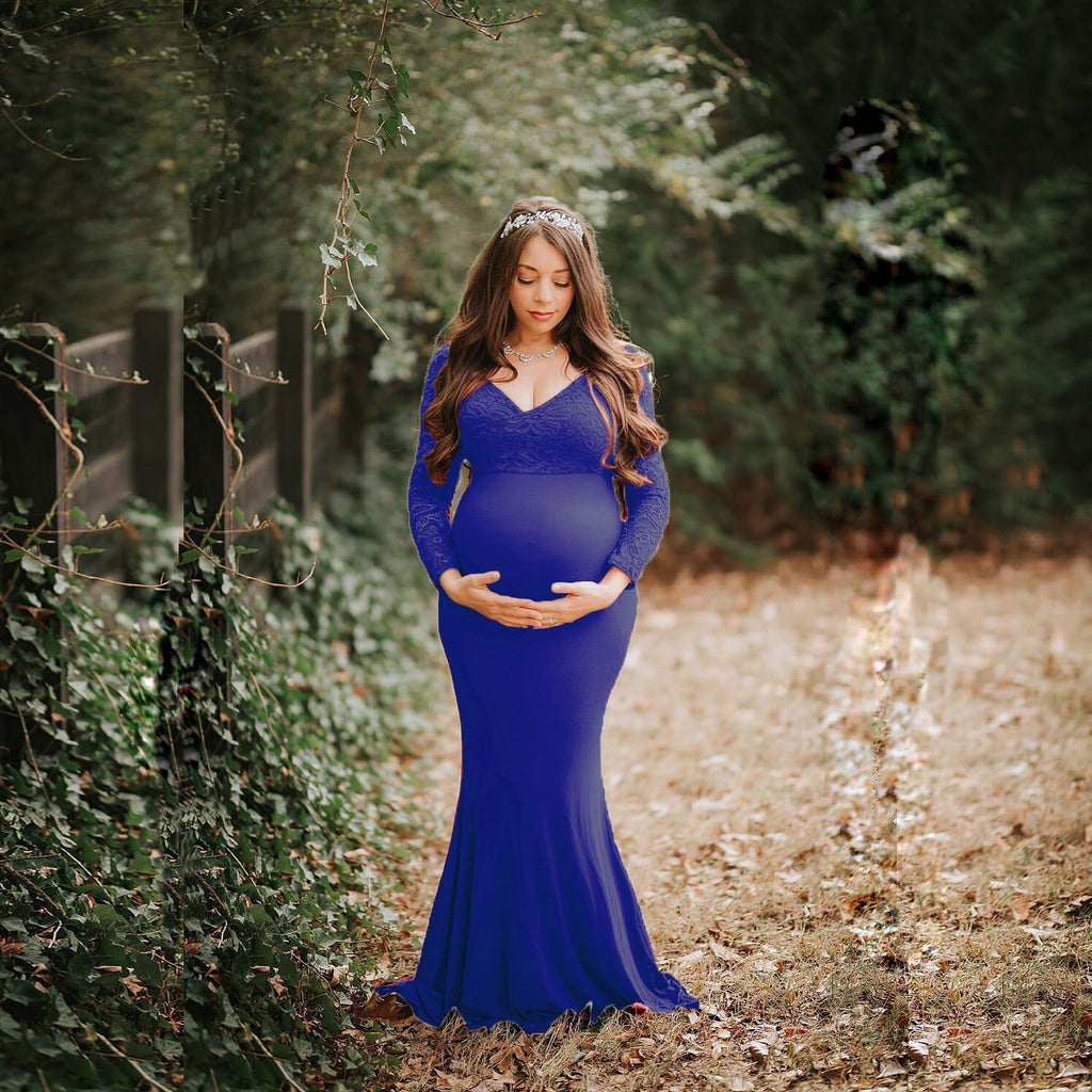 Lace Maternity Photoshoot Gown  Mermaid maternity dress, Lace maternity  gown, Mermaid dress