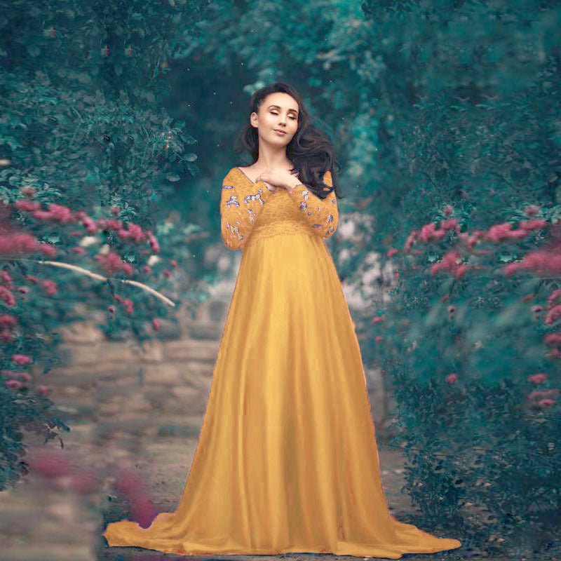 Gorgeous A-line Lace Maternity Photoshoot Gown, Golden / S Gorgeous A-line Lace Maternity Photoshoot Gown, Golden / S